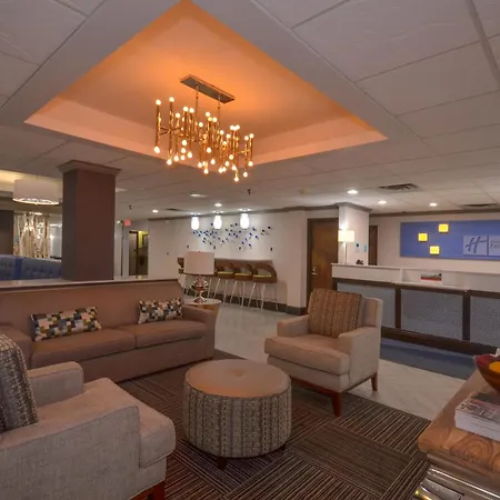 Holiday Inn Express & Suites Fayetteville University Of Arkansas Area By Ihg-2